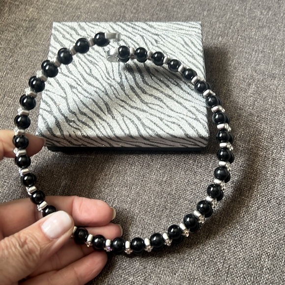 BLACK BEADED DOUBLE ROW CRYSTAL EMBELLISHED CHOKER - Picture 9 of 11